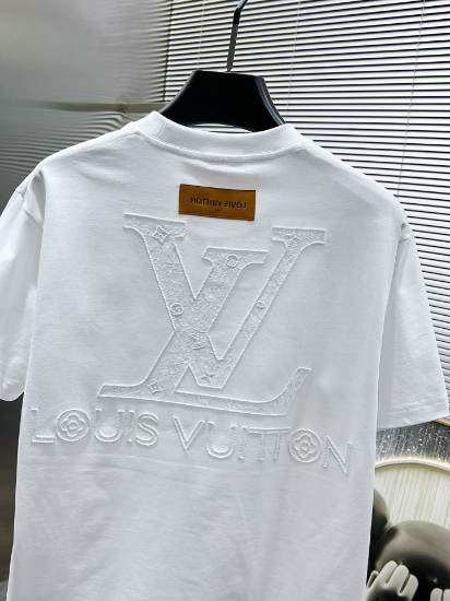 Picture of Louis Vuitton lv 2025 new round neck short sleeve t-shirt