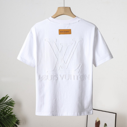 Picture of LV Louis Vuitton 25ss early spring new toothbrush embroidered logo short sleeves