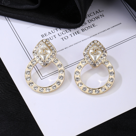 Picture of Chanel's new earrings are incredibly beautiful