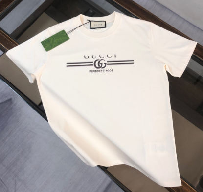 Picture of gucci 24ss summer new round neck short sleeve t-shirt